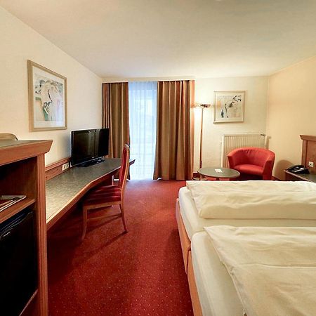 Parkhotel Weingarten Bagian luar foto