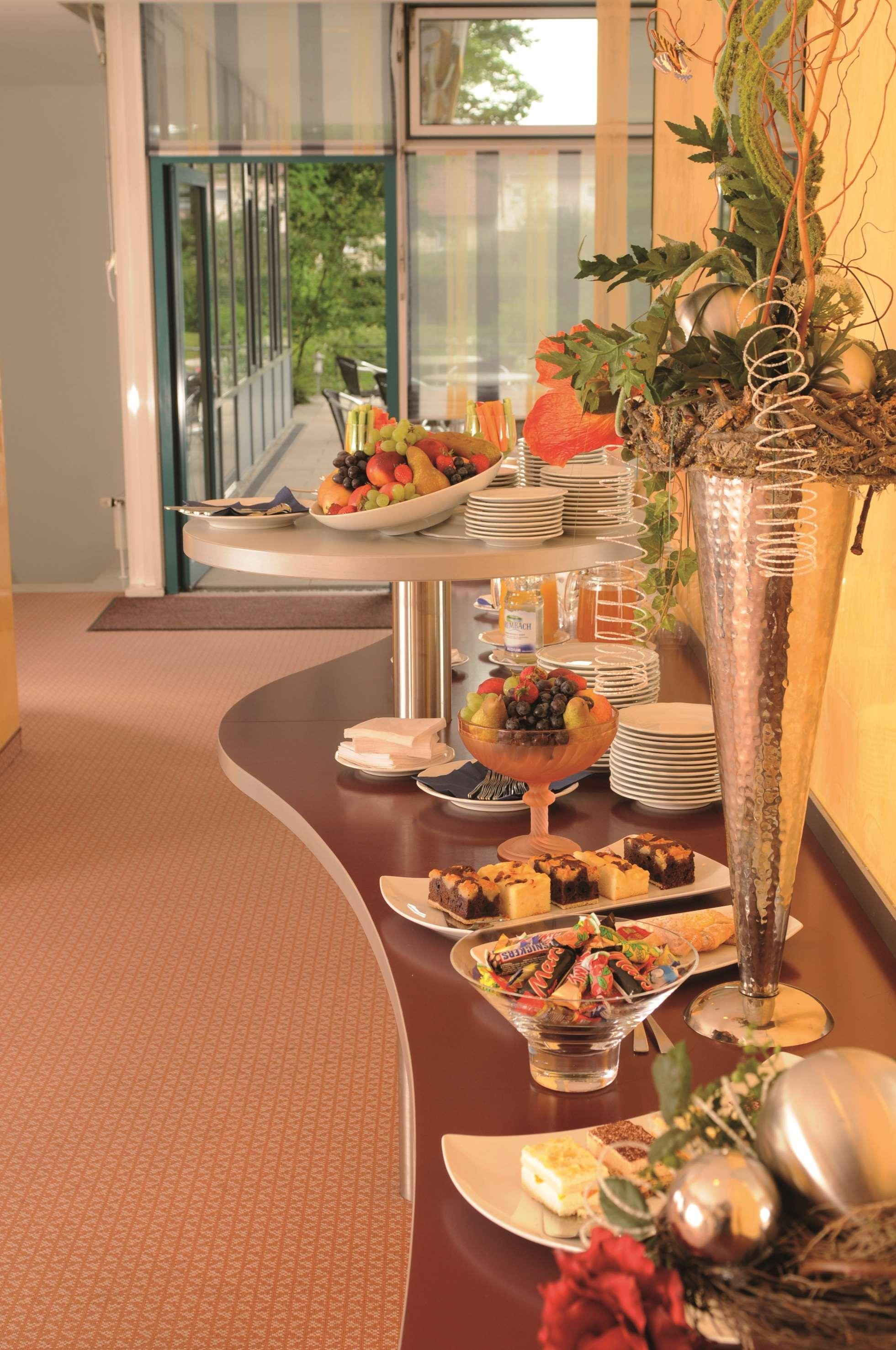 Parkhotel Weingarten Bagian luar foto